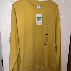 Nike sweatshirt